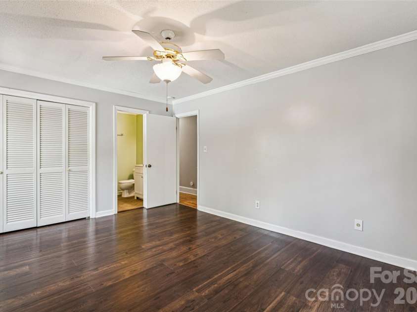 604 Sunnybrook Drive, Monroe, NC 28110.  MLS# CAR4352950, YatesRealty ID 9368. 