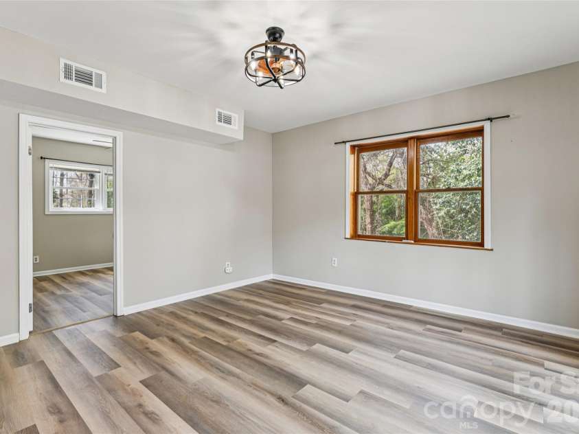 604 Sunnybrook Drive, Monroe, NC 28110.  MLS# CAR4352950, YatesRealty ID 9368. 