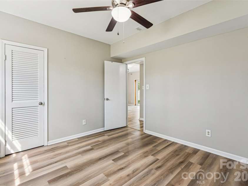 604 Sunnybrook Drive, Monroe, NC 28110.  MLS# CAR4352950, YatesRealty ID 9368. 