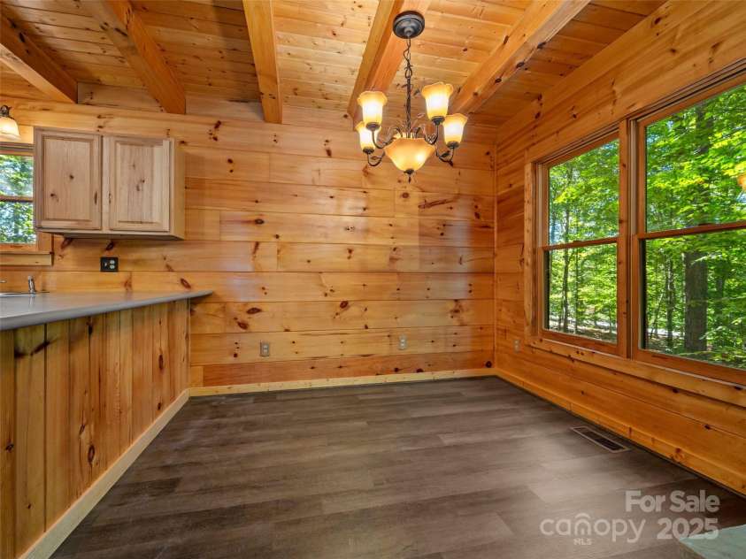 329 Cinnamon Ridge, Rutherfordton, NC 28139.  MLS# CAR4314357, YatesRealty ID 9369. 