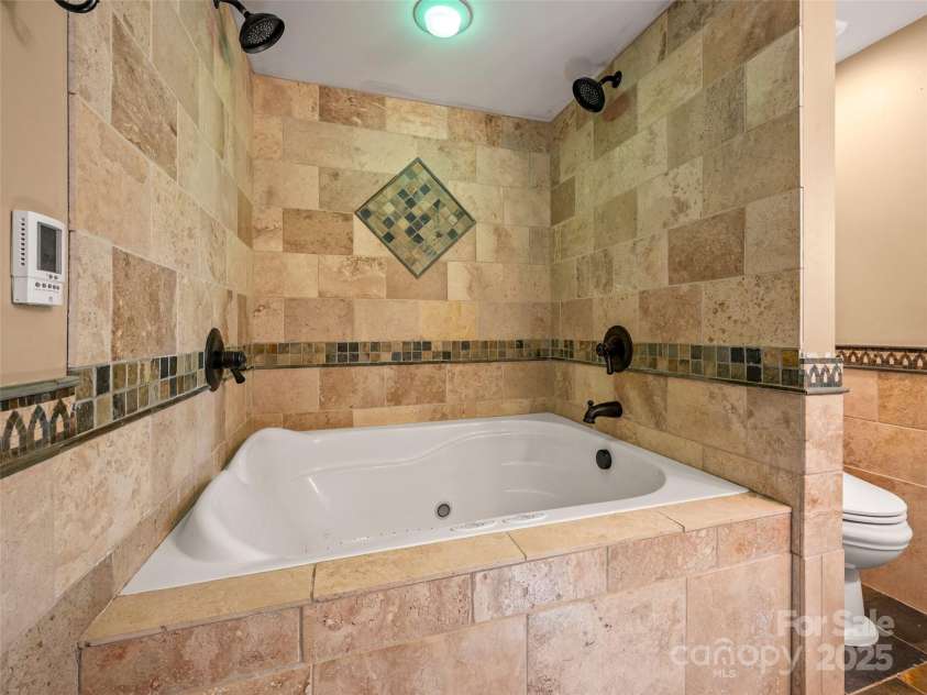 329 Cinnamon Ridge, Rutherfordton, NC 28139.  MLS# CAR4314357, YatesRealty ID 9369. 