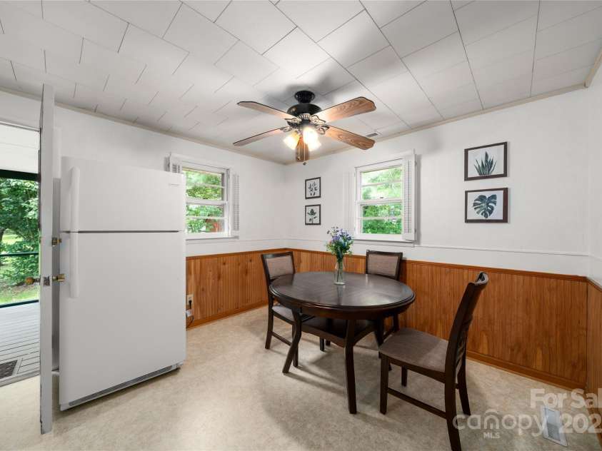 45 Armstrong Road, Etowah, NC 28729.  MLS# CAR4276177, YatesRealty ID 9369. 