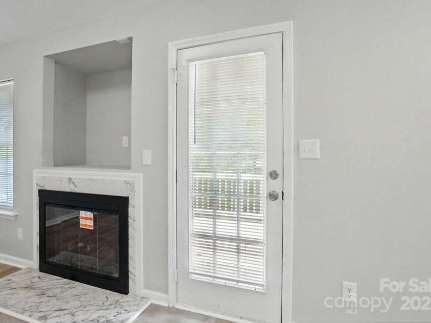 2945 Christian Scott Lane, Charlotte, NC 28214.  MLS# CAR4242532, YatesRealty ID 9370. 