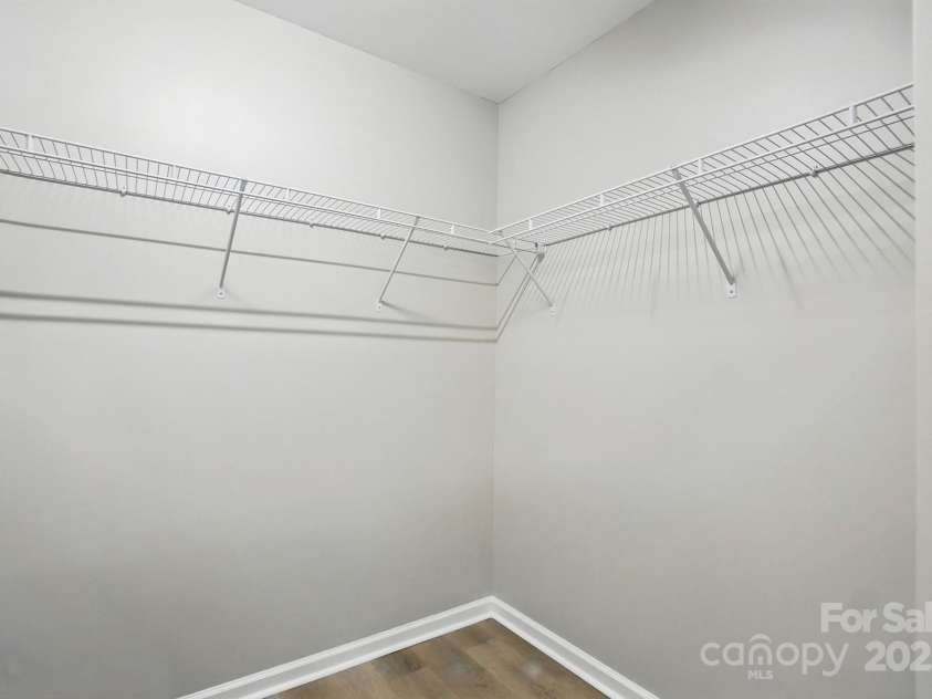 2945 Christian Scott Lane, Charlotte, NC 28214.  MLS# CAR4242532, YatesRealty ID 9370. 