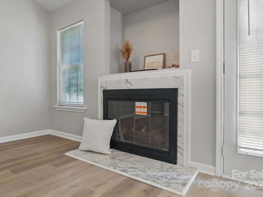 2945 Christian Scott Lane, Charlotte, NC 28214.  MLS# CAR4242532, YatesRealty ID 9370. Fireplace