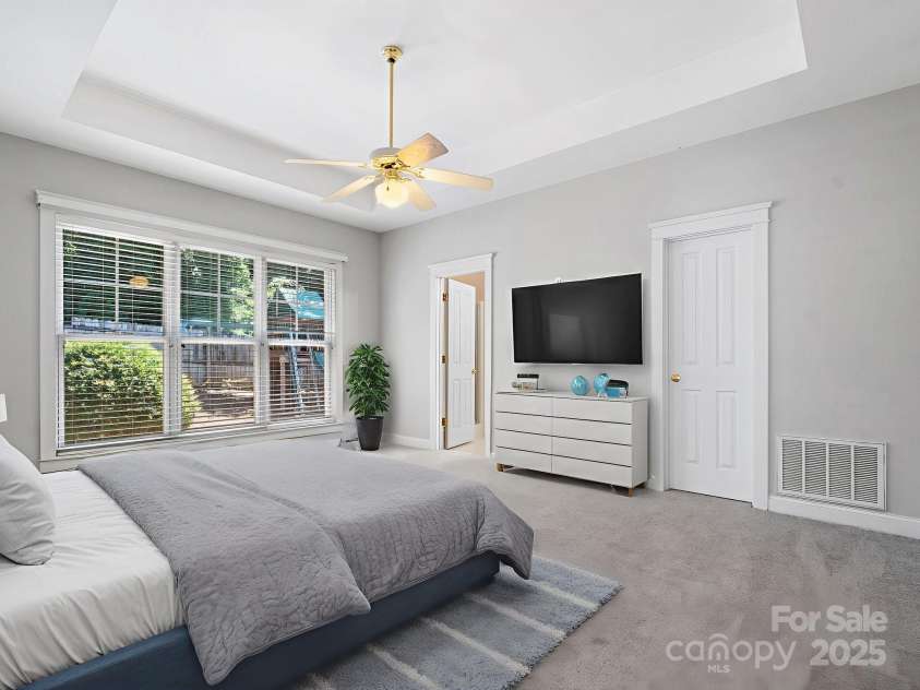 2620 Merion Hills Court, Charlotte, NC 28269.  MLS# CAR4274977, YatesRealty ID 9372. Primary Bedroom Virtually Staged