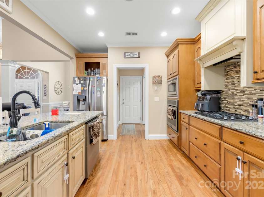 311 Kaitlyn Lane, Kings Mountain, NC 28086.  MLS# CAR4214160, YatesRealty ID 9374. 