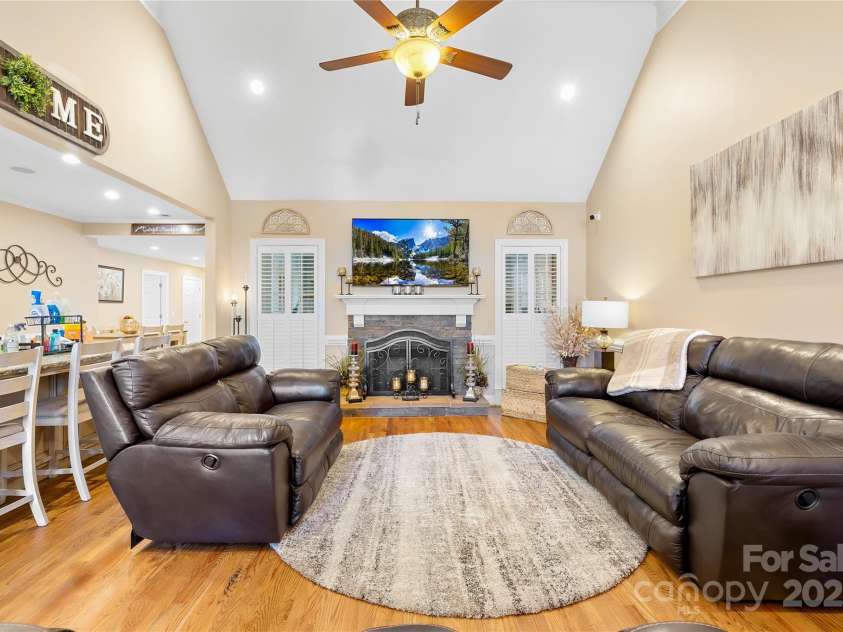 311 Kaitlyn Lane, Kings Mountain, NC 28086.  MLS# CAR4214160, YatesRealty ID 9374. 