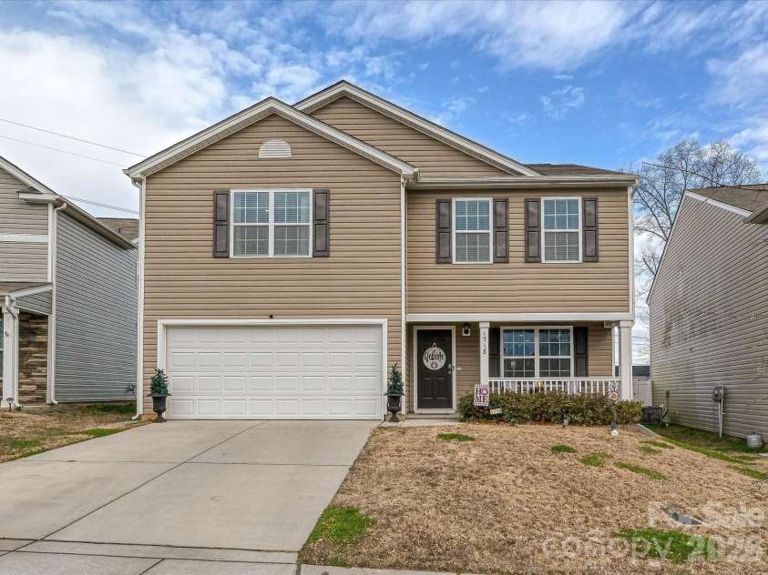 1718 Gaston Mountain Drive, Dallas, NC 28034.  MLS# CAR4340398, YatesRealty ID 9376. 