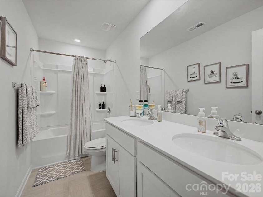 1718 Gaston Mountain Drive, Dallas, NC 28034.  MLS# CAR4340398, YatesRealty ID 9376. 