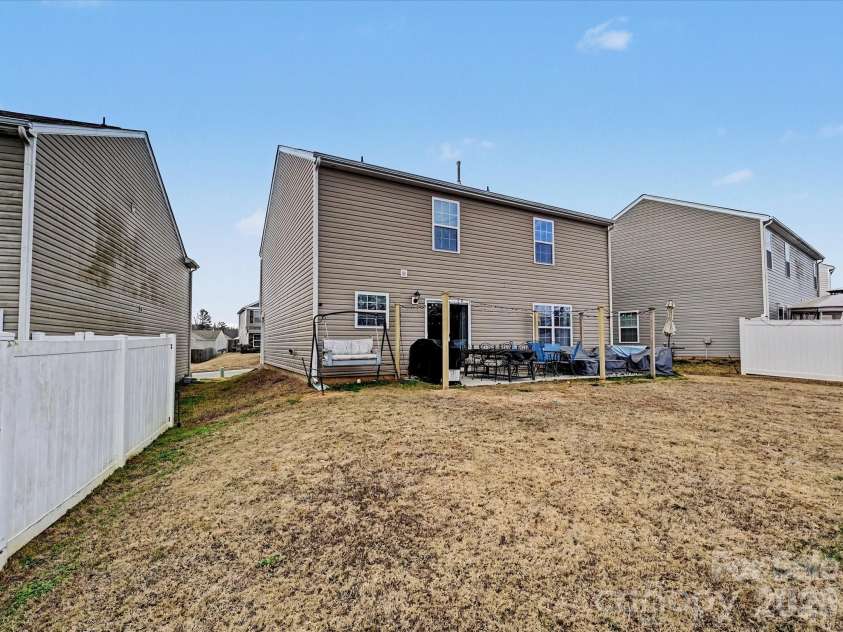 1718 Gaston Mountain Drive, Dallas, NC 28034.  MLS# CAR4340398, YatesRealty ID 9376. 