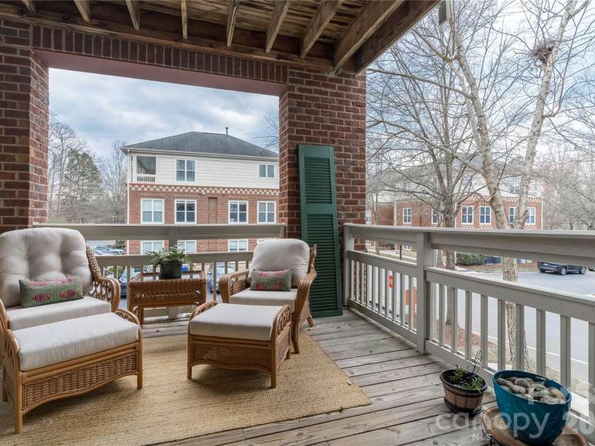 714 Northeast Drive, Davidson, NC 28036.  MLS# CAR4349837, YatesRealty ID 9377. Large Front Porch.