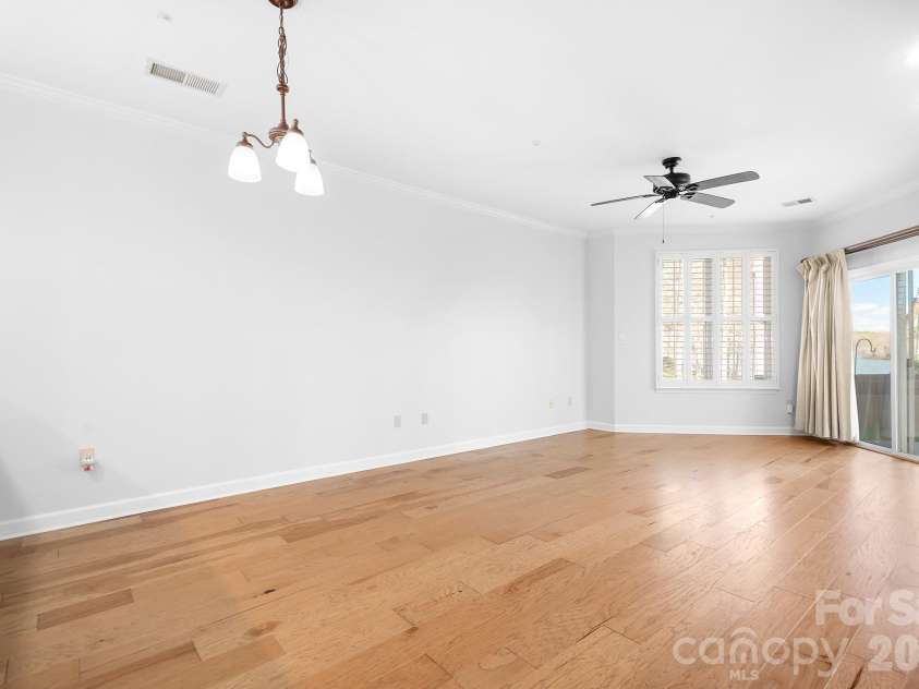 714 Northeast Drive, Davidson, NC 28036.  MLS# CAR4356526, YatesRealty ID 9377. 