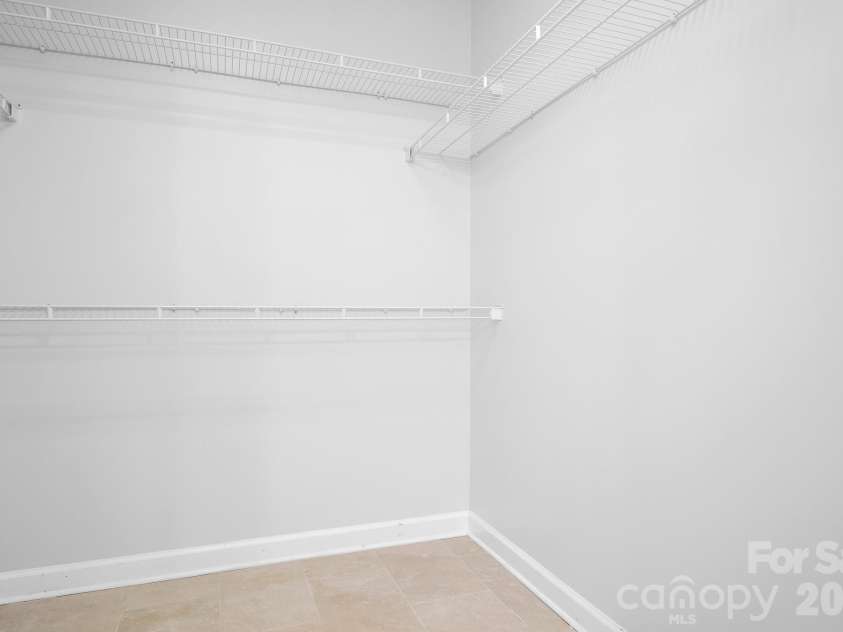 714 Northeast Drive, Davidson, NC 28036.  MLS# CAR4356526, YatesRealty ID 9377. 