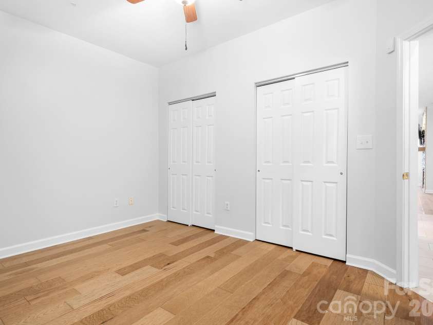 714 Northeast Drive, Davidson, NC 28036.  MLS# CAR4356526, YatesRealty ID 9377. 