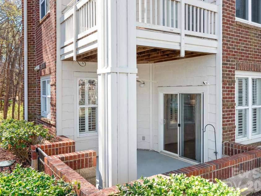 714 Northeast Drive, Davidson, NC 28036.  MLS# CAR4356526, YatesRealty ID 9377. 