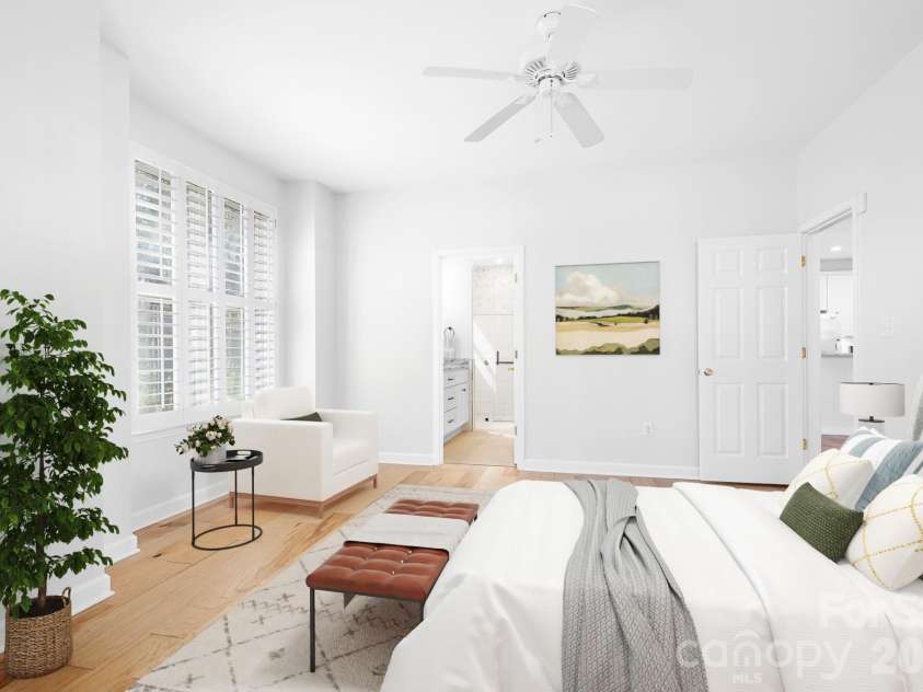 714 Northeast Drive, Davidson, NC 28036.  MLS# CAR4356526, YatesRealty ID 9377. 