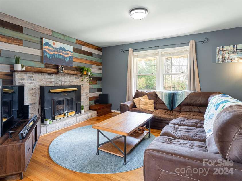 9232 Boylston Highway, Mills River, NC 28759.  MLS# CAR4198916, YatesRealty ID 9377. 