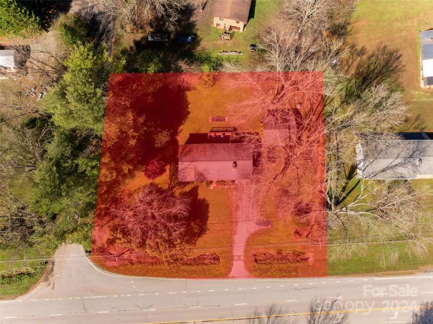 9232 Boylston Highway, Mills River, NC 28759.  MLS# CAR4198916, YatesRealty ID 9377. 