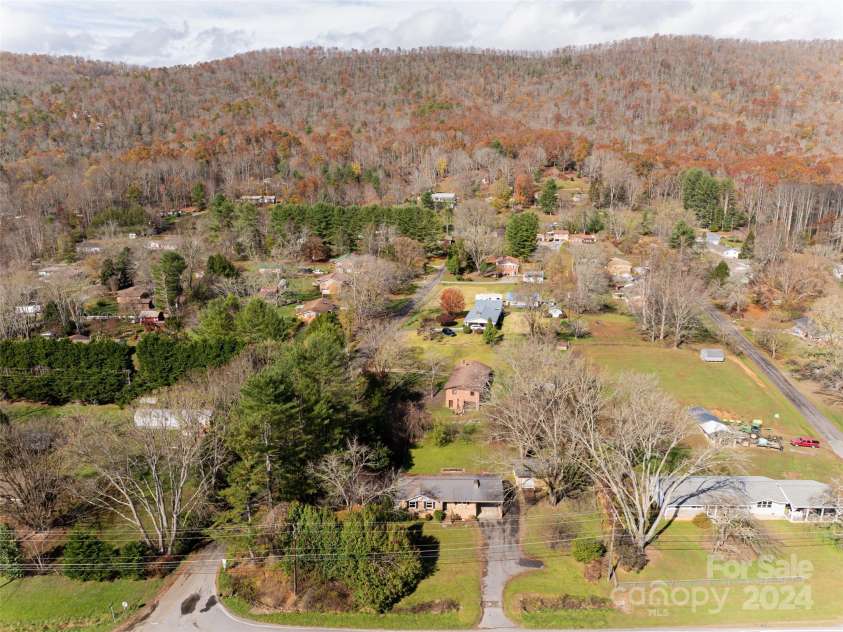 9232 Boylston Highway, Mills River, NC 28759.  MLS# CAR4198916, YatesRealty ID 9377. 