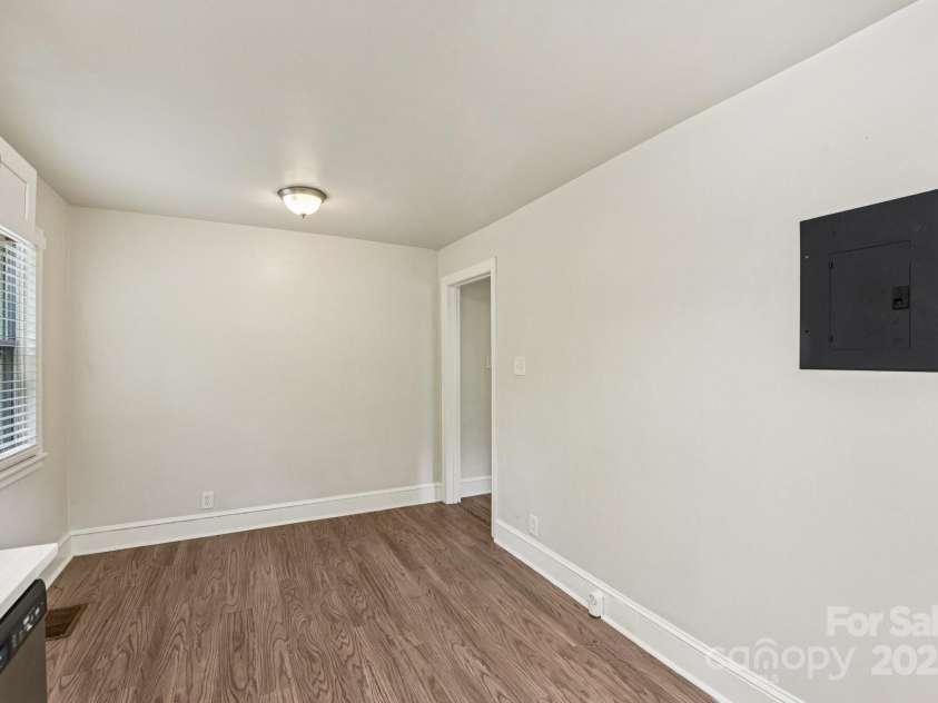 2996 Shady Lane, Charlotte, NC 28208.  MLS# CAR4320461, YatesRealty ID 9379. 