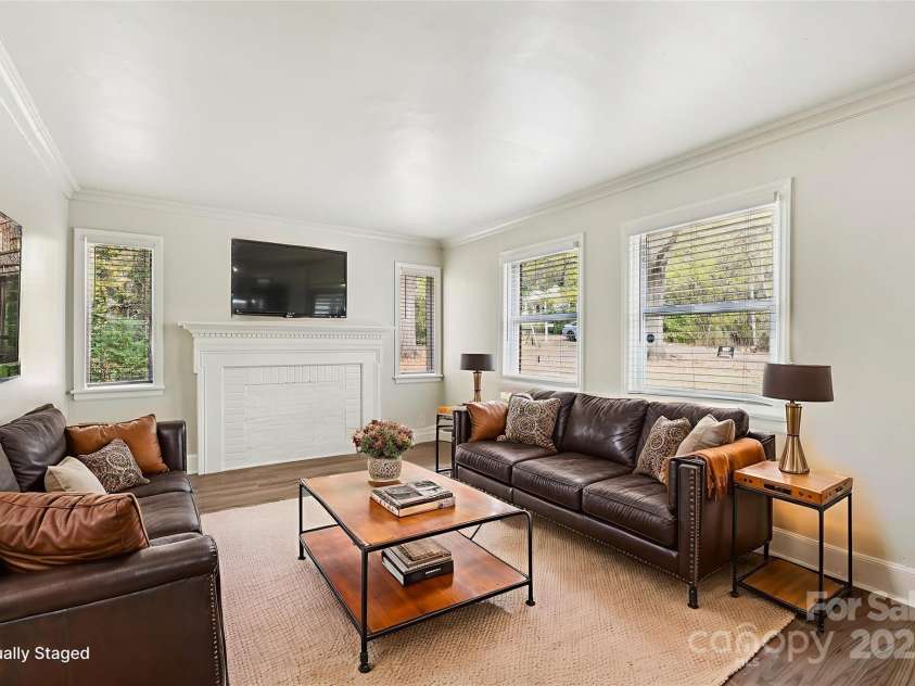 2996 Shady Lane, Charlotte, NC 28208.  MLS# CAR4320461, YatesRealty ID 9379. Virtually staged.