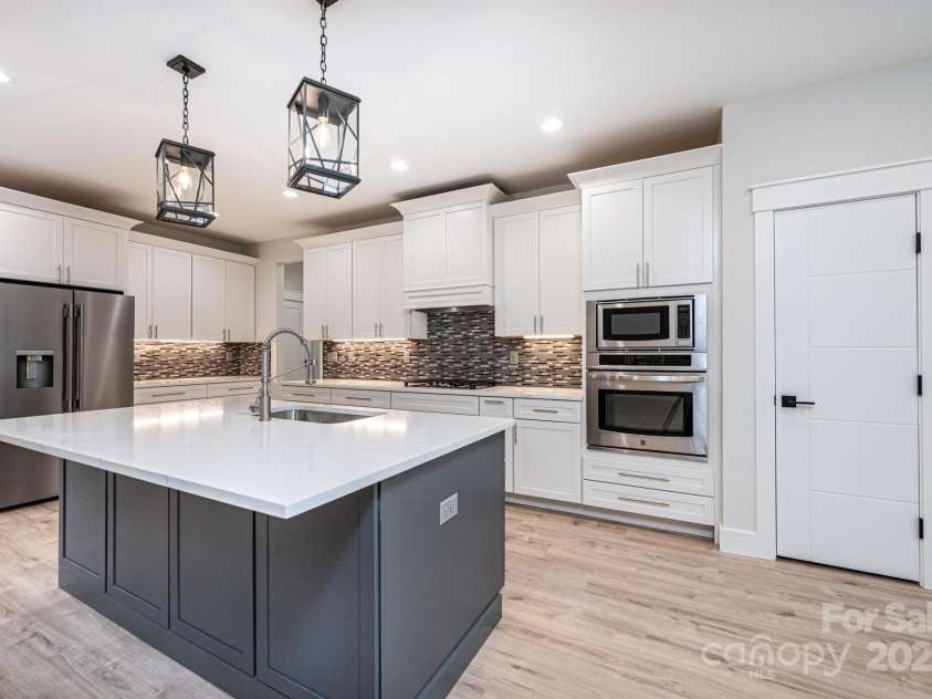 1328 33rd Avenue Drive, Hickory, NC 28601.  MLS# CAR4327859, YatesRealty ID 938. Kitchen has 2 pantries. 