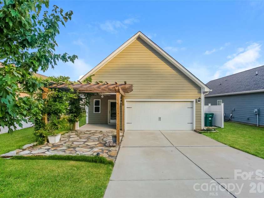 288 Harrison Lane, Locust, NC 28097.  MLS# CAR4343536, YatesRealty ID 9380. 
