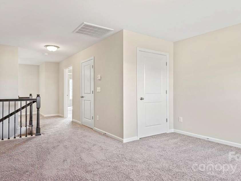 606 Fox Cove Road, Hendersonville, NC 28792.  MLS# CAR4242600, YatesRealty ID 9381. Photos are representative