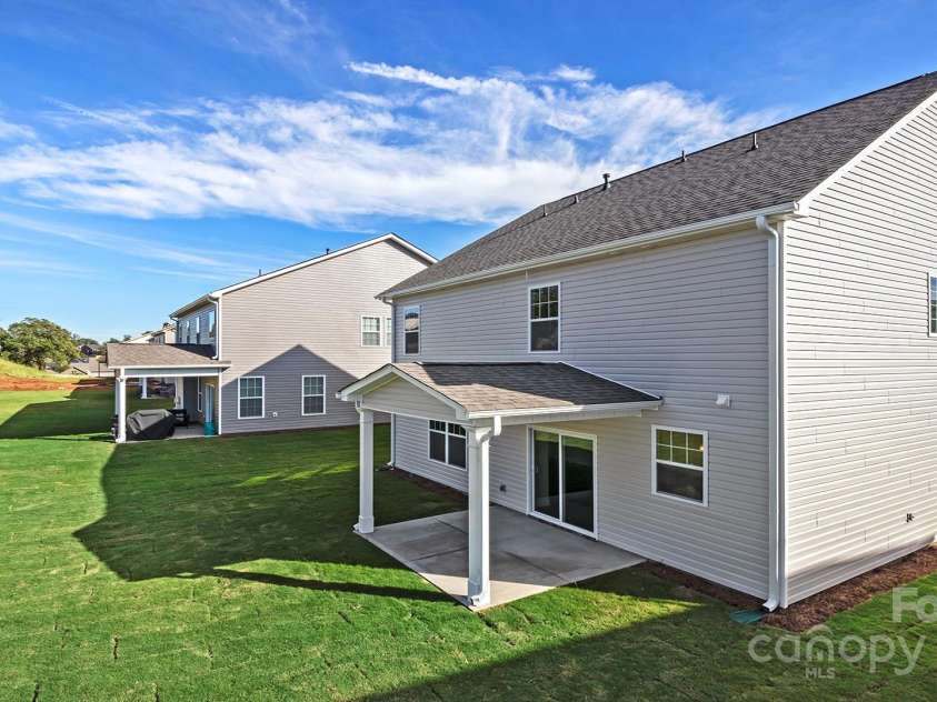 606 Fox Cove Road, Hendersonville, NC 28792.  MLS# CAR4242600, YatesRealty ID 9381. Photos are representative