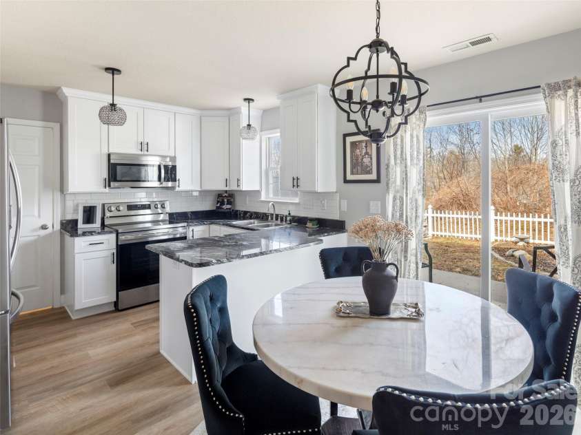 99 Sunny Meadows Boulevard, Arden, NC 28704.  MLS# CAR4347586, YatesRealty ID 9381. 