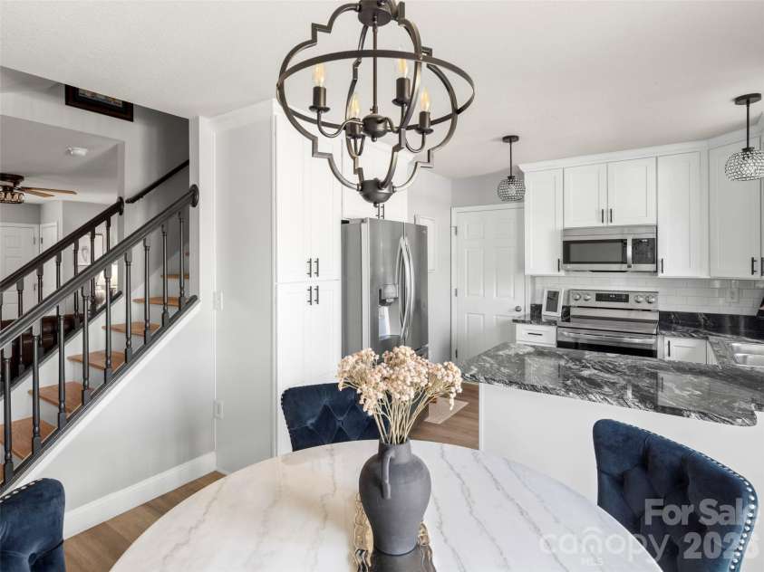 99 Sunny Meadows Boulevard, Arden, NC 28704.  MLS# CAR4347586, YatesRealty ID 9381. 