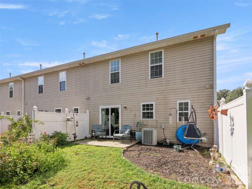 99 Sunny Meadows Boulevard, Arden, NC 28704.  MLS# CAR4347586, YatesRealty ID 9381. 
