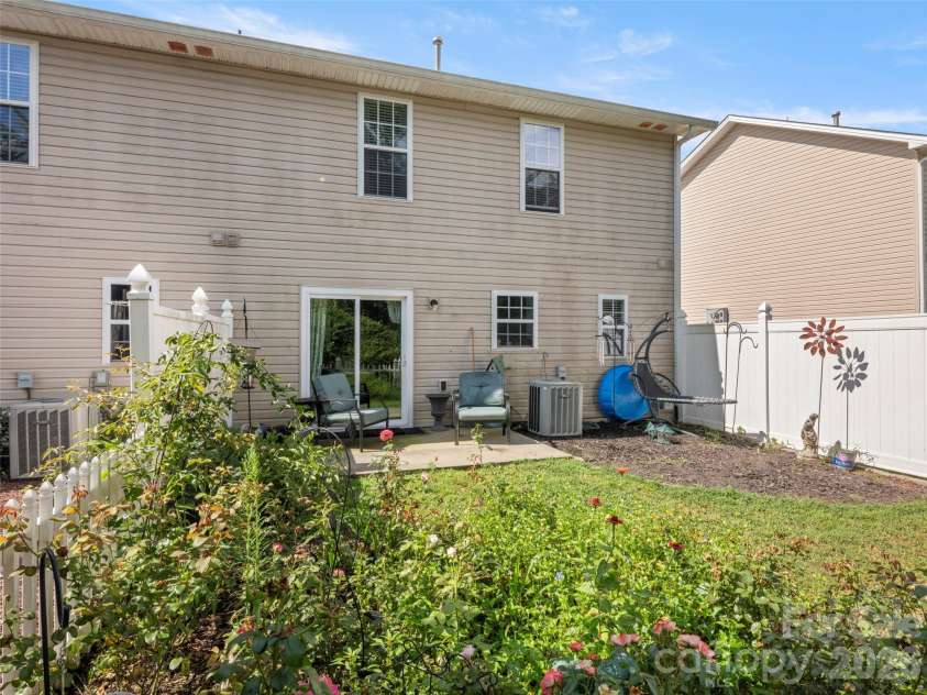 99 Sunny Meadows Boulevard, Arden, NC 28704.  MLS# CAR4347586, YatesRealty ID 9381. 