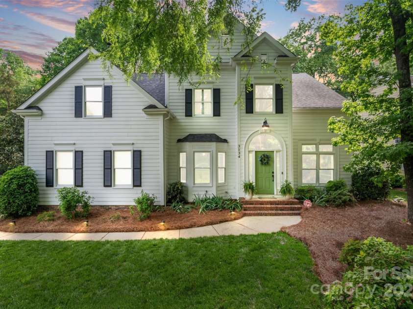 3134 Old Chapel Lane, Charlotte, NC 28210.  MLS# CAR4251730, YatesRealty ID 9382. 