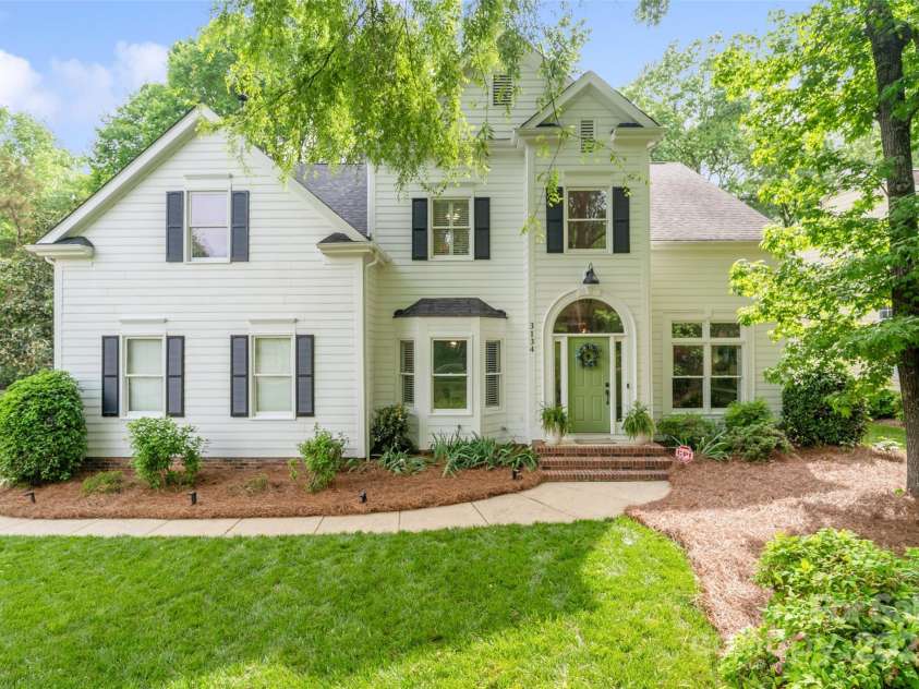 3134 Old Chapel Lane, Charlotte, NC 28210.  MLS# CAR4251730, YatesRealty ID 9382. 