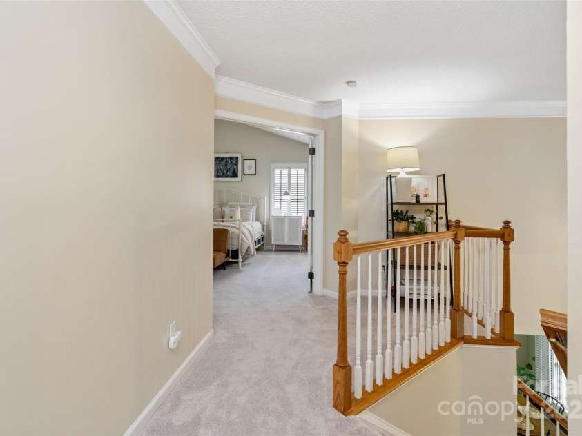 3134 Old Chapel Lane, Charlotte, NC 28210.  MLS# CAR4251730, YatesRealty ID 9382. 