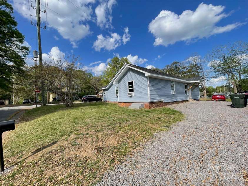 161 Cannon Avenue, Concord, NC 28025.  MLS# CAR4250199, YatesRealty ID 9384. 