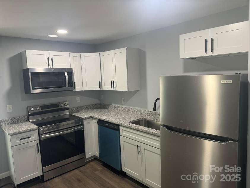 161 Cannon Avenue, Concord, NC 28025.  MLS# CAR4250199, YatesRealty ID 9384. 