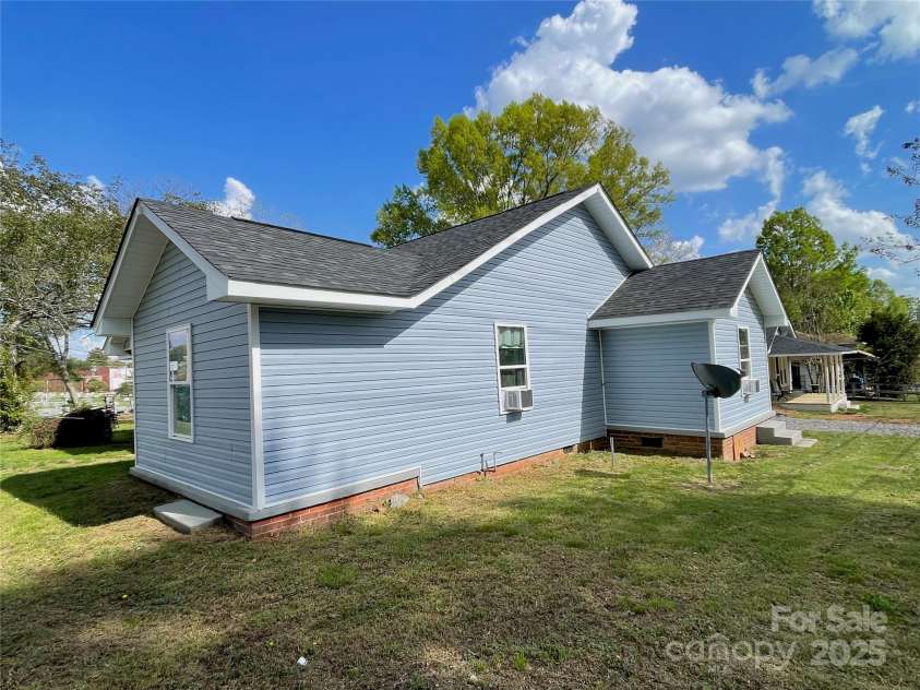 161 Cannon Avenue, Concord, NC 28025.  MLS# CAR4250199, YatesRealty ID 9384. 