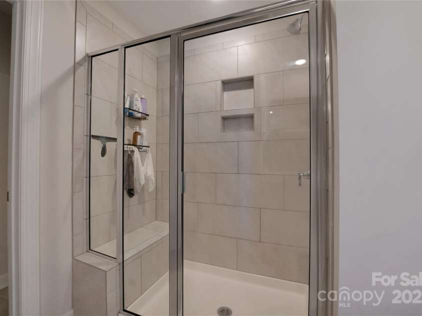 126 Johns Cardinal Drive, Mooresville, NC 28115.  MLS# CAR4239913, YatesRealty ID 9385. 