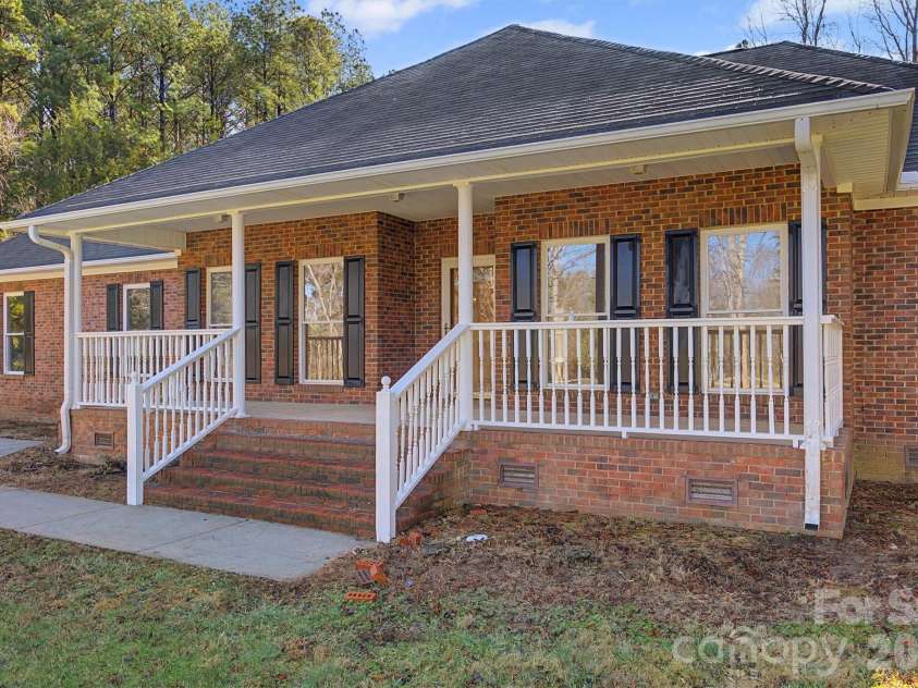 3689 Marshall Road, Rock Hill, SC 29730.  MLS# CAR4347409, YatesRealty ID 9386. 
