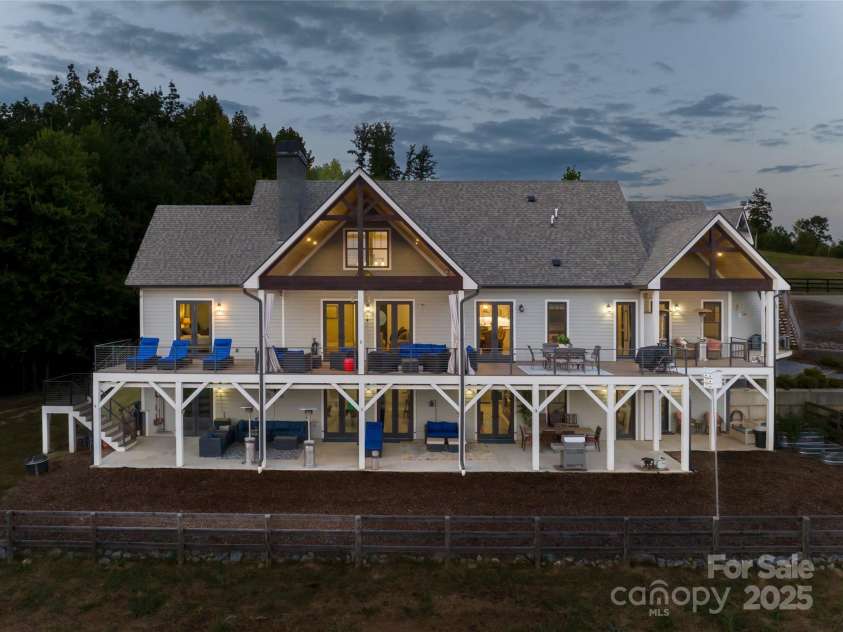 822 & 920 Preservation Trail, Columbus, NC 28722.  MLS# CAR4223854, YatesRealty ID 9386. Back of main house