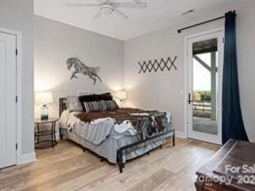 822 & 920 Preservation Trail, Columbus, NC 28722.  MLS# CAR4223854, YatesRealty ID 9386. Ground floor bedroom