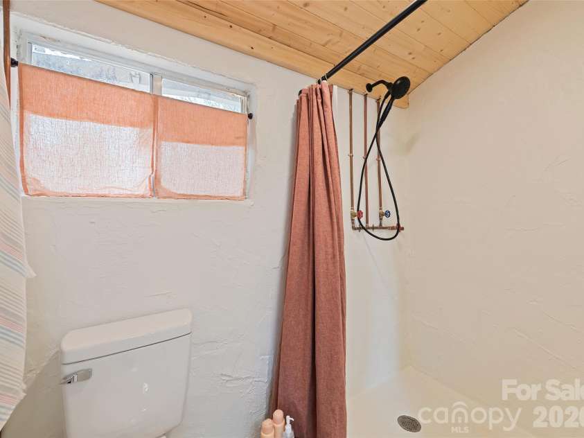 171 Fortner Road, Bryson City, NC 28713.  MLS# CAR4354486, YatesRealty ID 9387. 