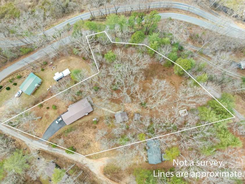 171 Fortner Road, Bryson City, NC 28713.  MLS# CAR4354486, YatesRealty ID 9387. 