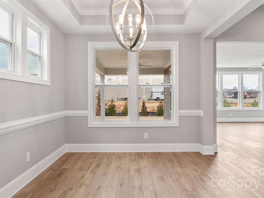 4440 Moxie Way, Charlotte, NC 28215.  MLS# CAR4195501, YatesRealty ID 9387. Dining