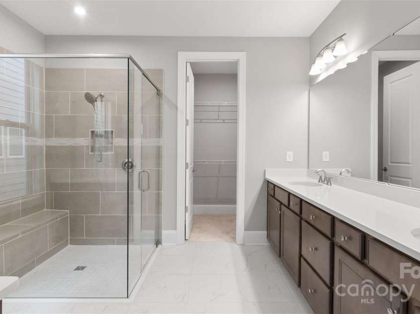4440 Moxie Way, Charlotte, NC 28215.  MLS# CAR4195501, YatesRealty ID 9387. Owner's Suite Bath