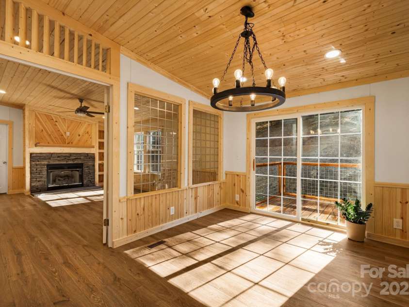 398 Dogwood Drive, Bakersville, NC 28705.  MLS# CAR4321945, YatesRealty ID 939. 