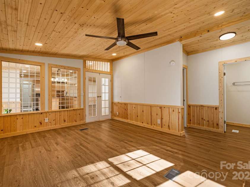 398 Dogwood Drive, Bakersville, NC 28705.  MLS# CAR4321945, YatesRealty ID 939. 